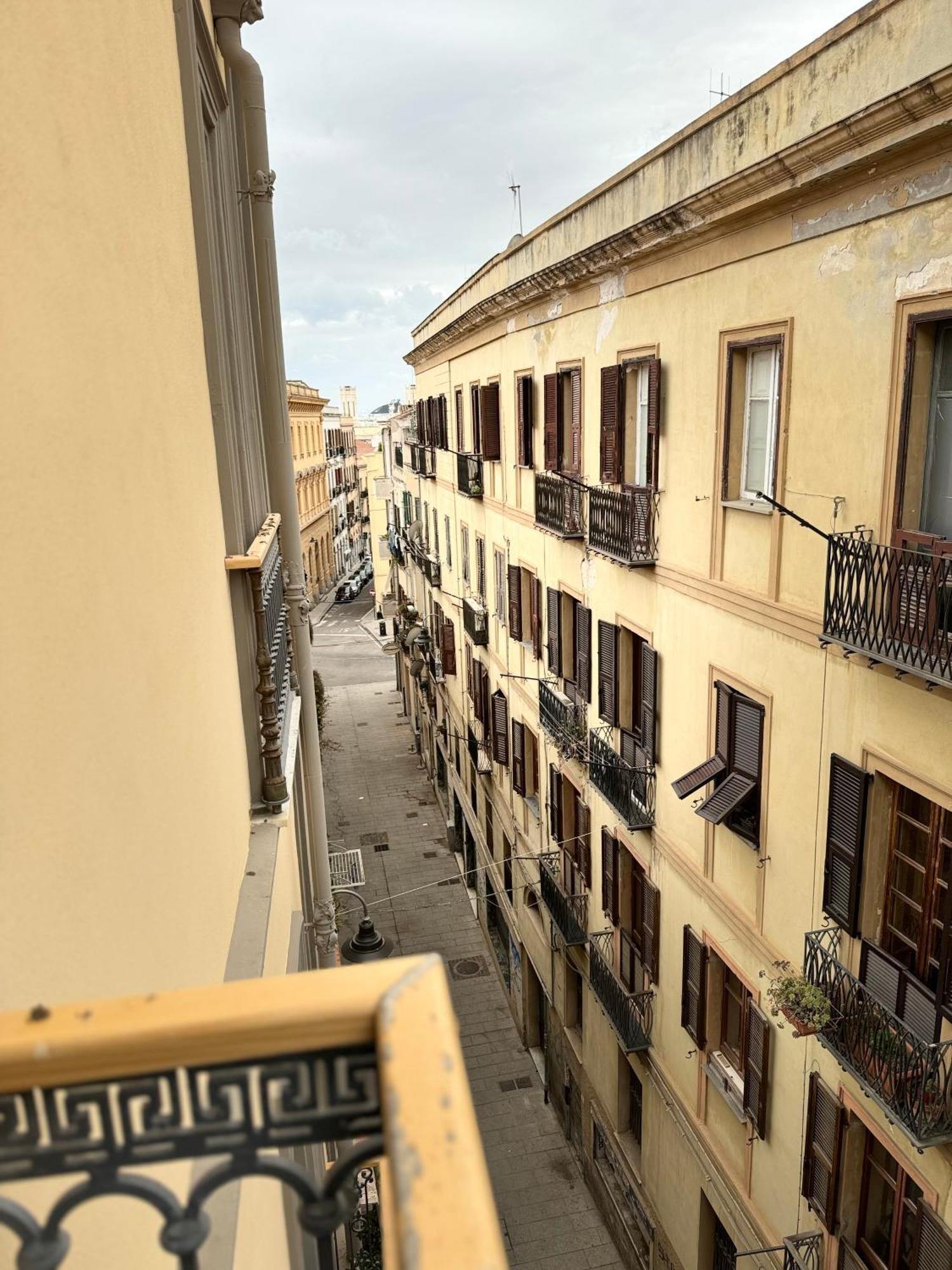 Fl Apartments Nel Corso 칼리아리 외부 사진